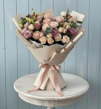 Букет цветов из:  Розы и Лизиантусы #REPLACE_PRED# Новоаннинске