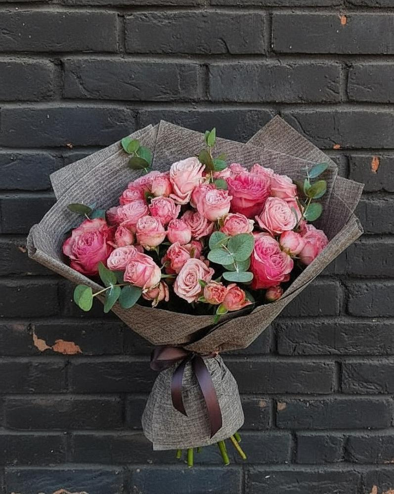 Букет цветов из: Розы в Новоаннинске