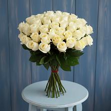 Букет 51 Белая роза Эдлесс Лав в Новоаннинске