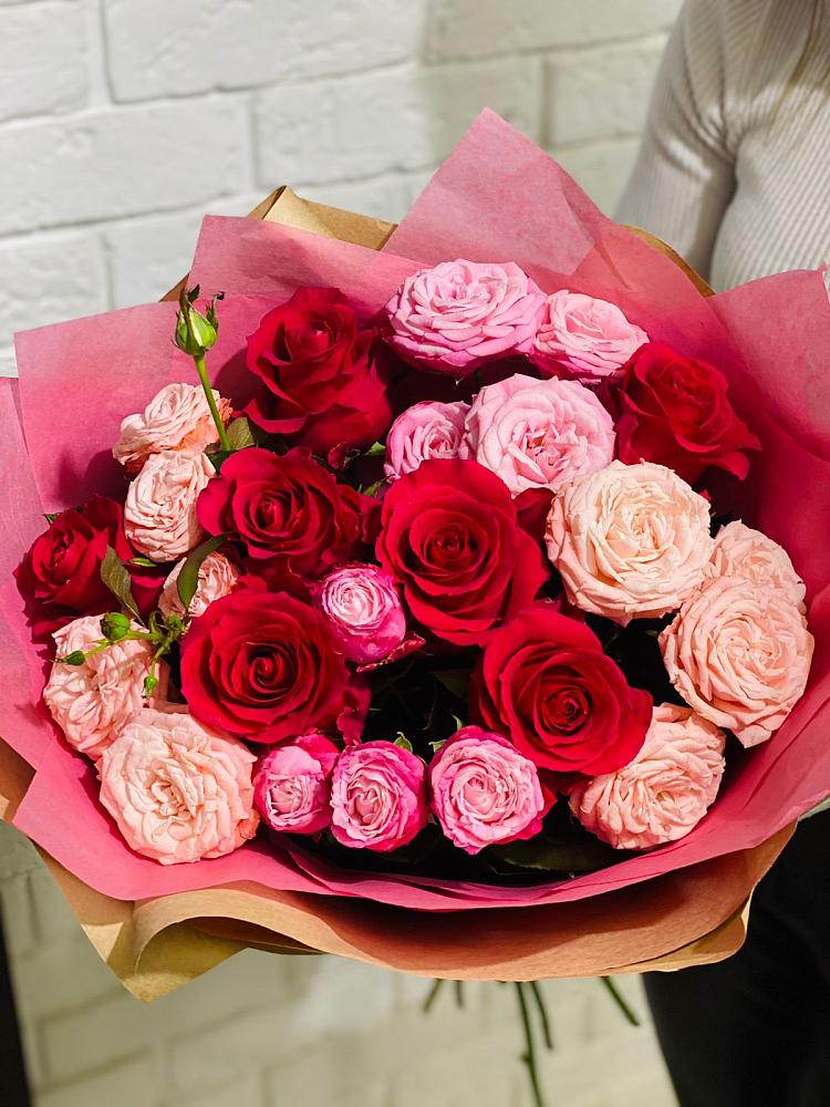 Букет цветов из: Розы в Новоаннинске