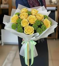 Букет цветов из:  Хризантемы и Розы в Новоаннинске