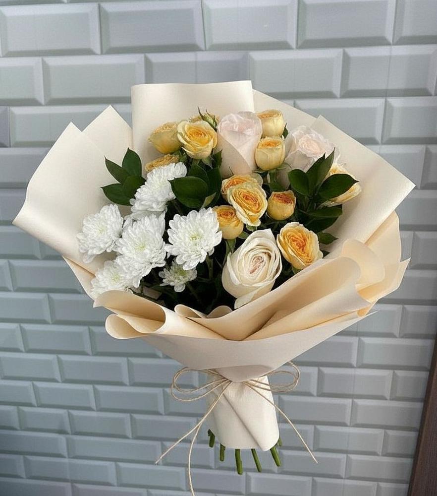 Букет цветов из: Розы и Хризантемы в Новоаннинске