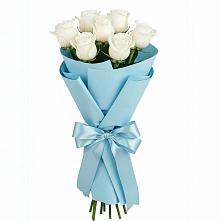 Букет 7 белых роз Проуд в Новоаннинске