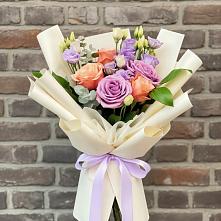 Букет цветов из:  Лизиантусы и Розы #REPLACE_PRED# Новоаннинске