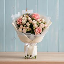 Букет цветов из:  Розы в Новоаннинске